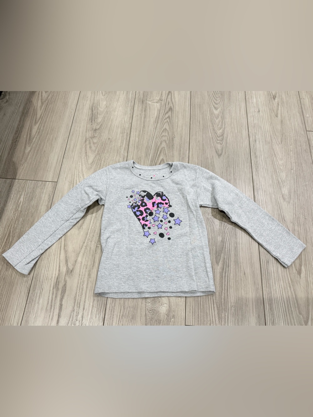 4T Girls' Grey Long-Sleeve Heart & Stars Graphic Tee (Purchased at Denny’s)